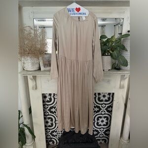 H&M Taupe Long Sleeve Tiered Midi Dress